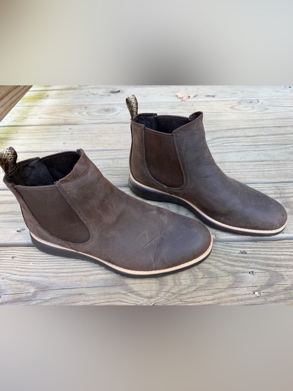 UGG Men's Brown Chukka Boots with Elastic Side Panels